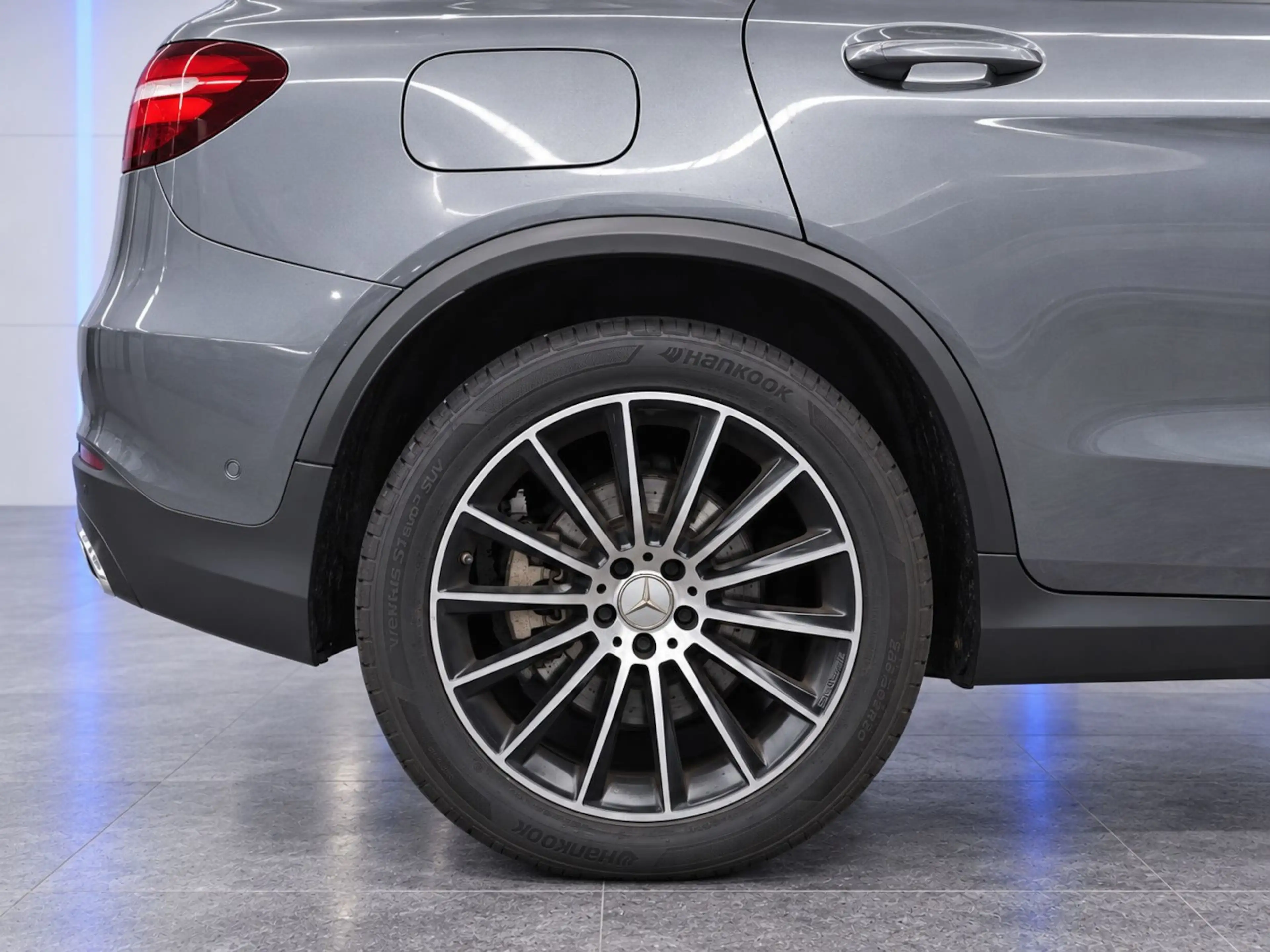 Mercedes-Benz GLC 43 AMG 4Matic Burmeister 20ZOLL LED AirMatic Distronic — photo 12