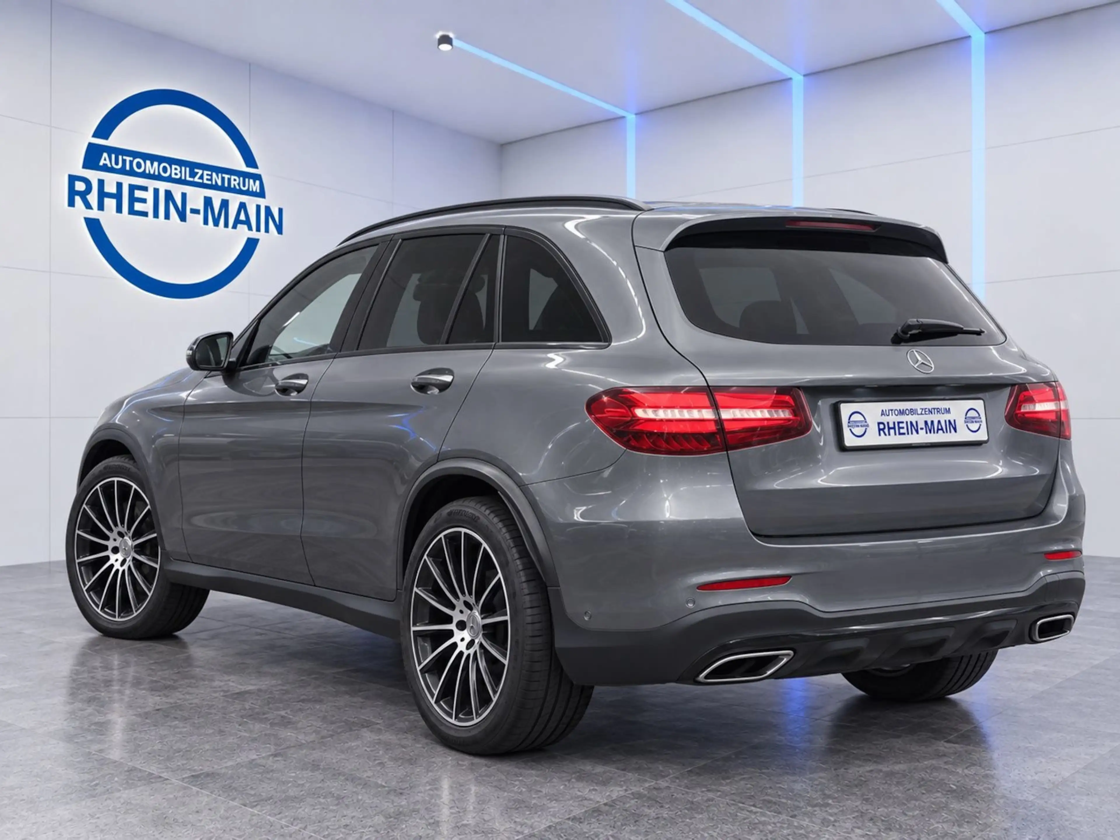 Mercedes-Benz GLC 43 AMG 4Matic Burmeister 20ZOLL LED AirMatic Distronic — photo 4