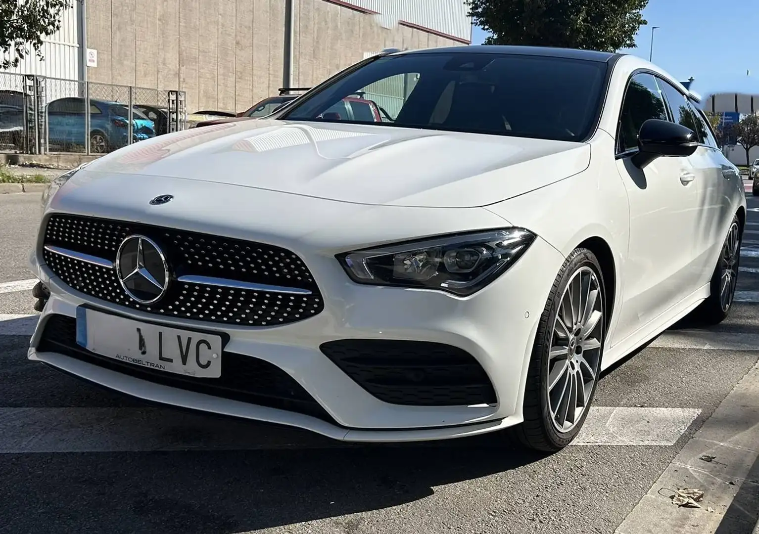 Mercedes-Benz CLA 250 CLA Shooting Brake 250 7G-DCT Blanco - 1