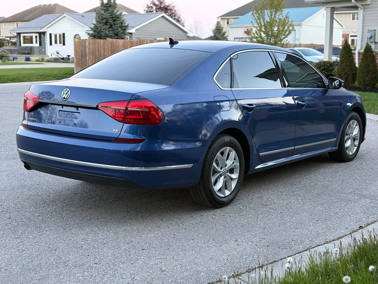 Volkswagen Passat снимка Volkswagen Passat