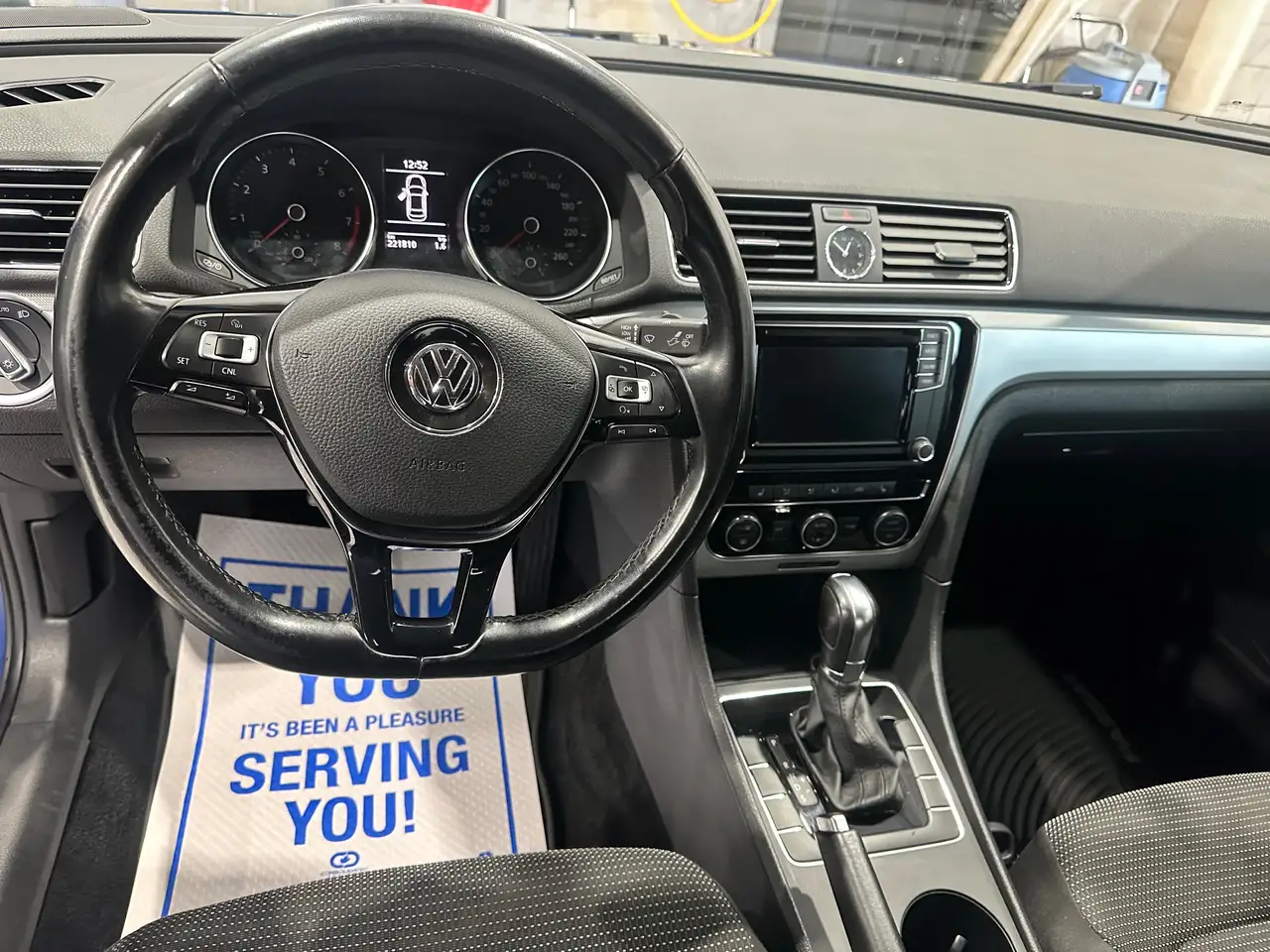 Volkswagen Passat снимка Volkswagen Passat