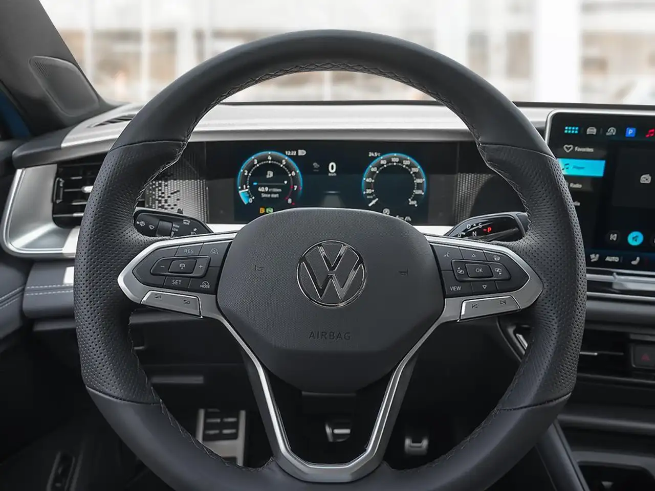 Volkswagen Tiguan снимка Volkswagen Tiguan