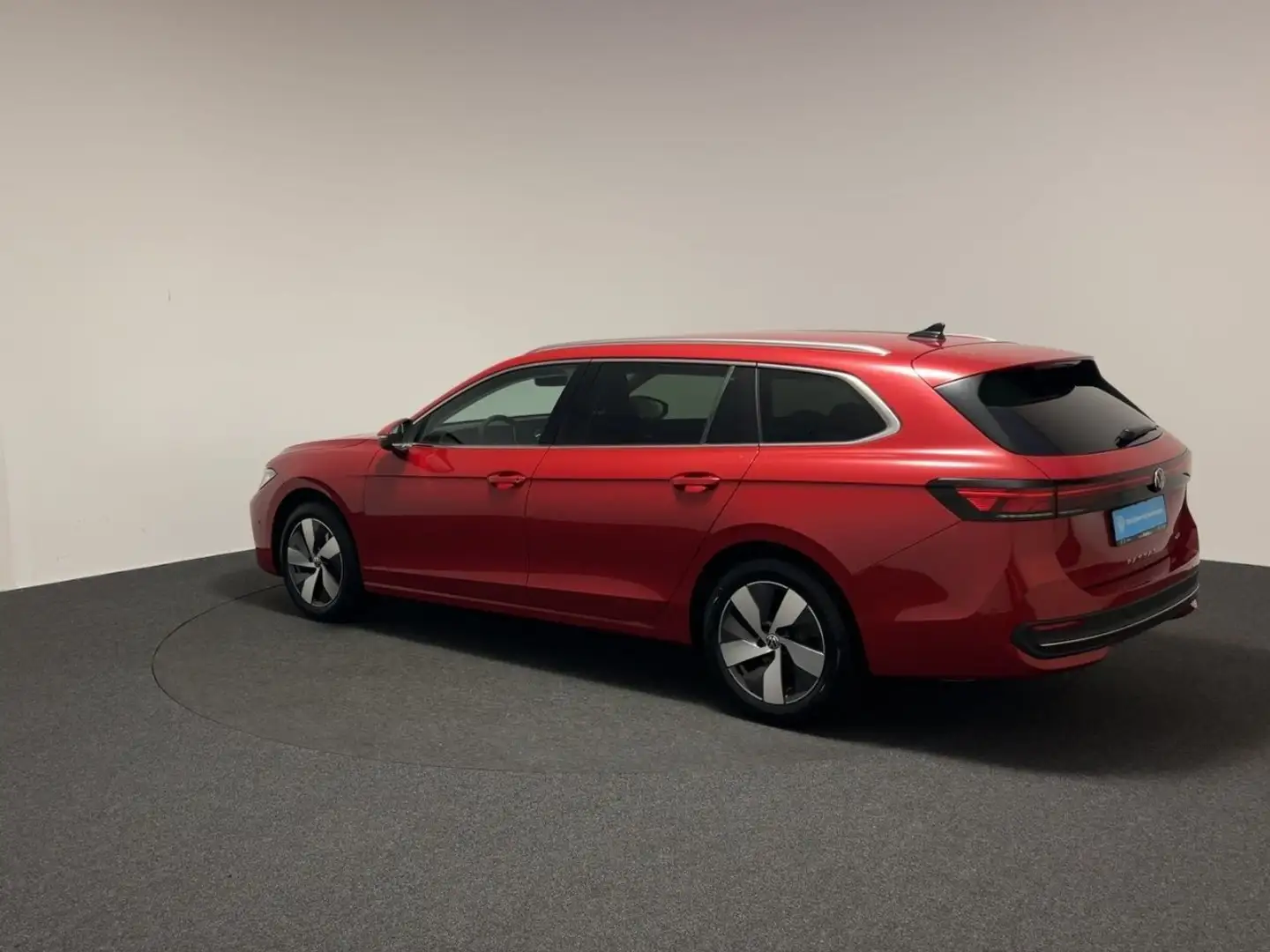 Volkswagen Passat Variant 1.5 TSI DSG Business Klima Navi Rückfahrkamera Rot - 2