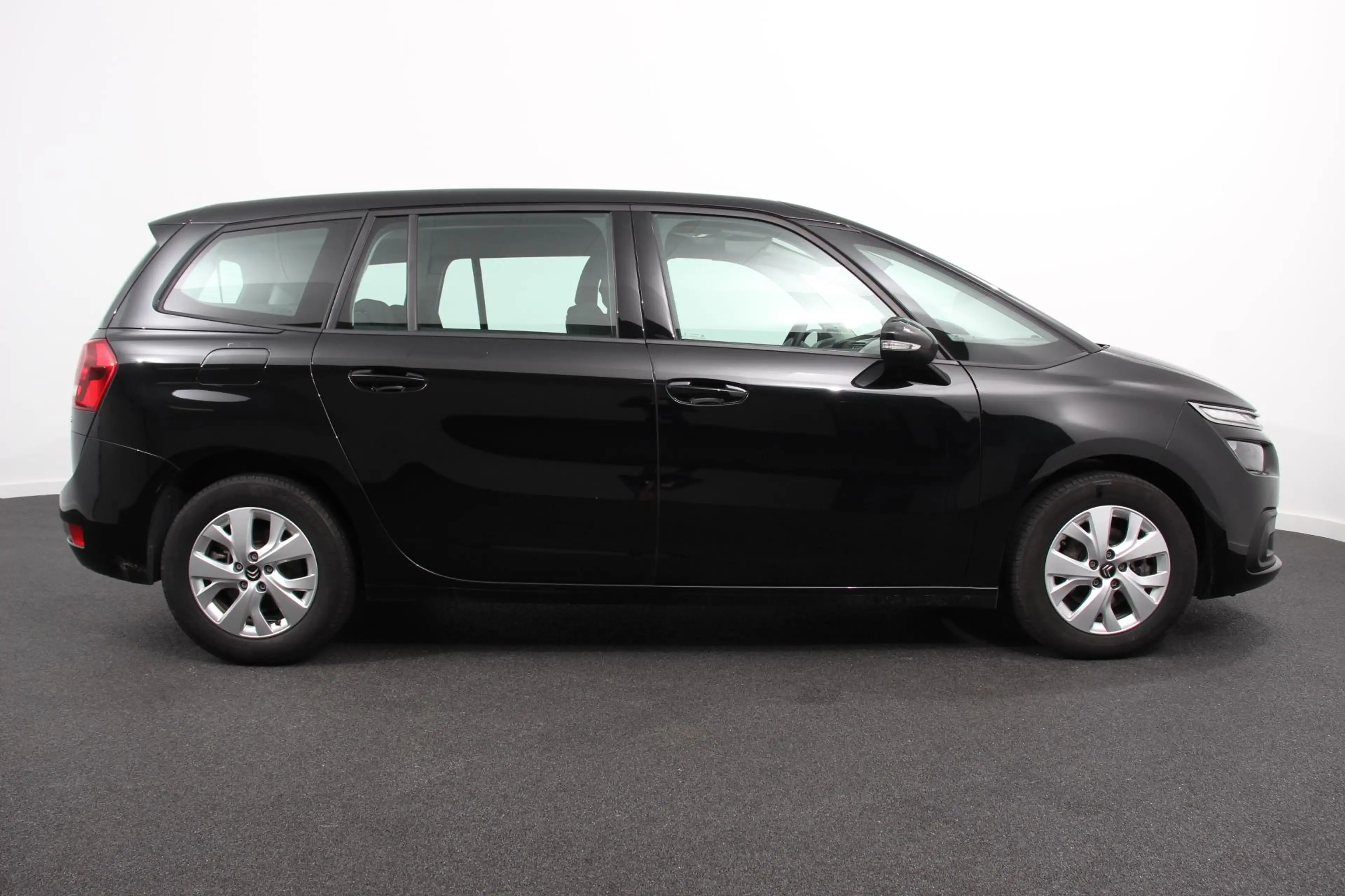 Citroen Grand C4 SpaceTourer 1.2 PureTech 130pk Feel 7PERSOONS Navigatie Apple — photo 8