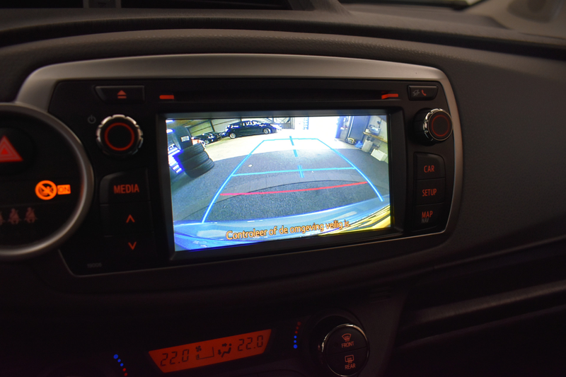 Toyota Yaris 1.0 VVT-i Aspiration Camera Cruise APK 07-2027 — photo 2