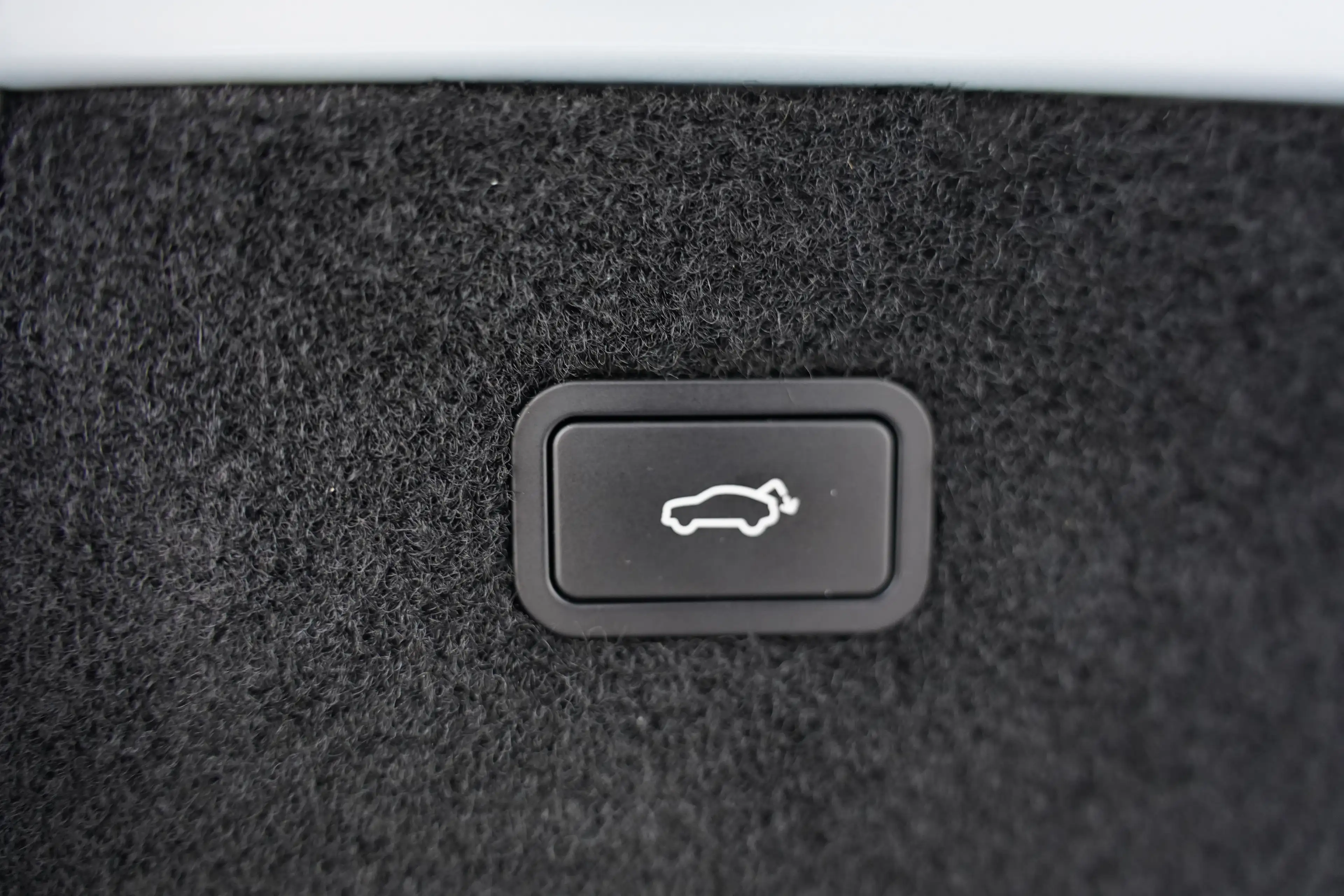Polestar 4 100 kWh Long Range Single Motor *PANO / 360 / ACC* — photo 13