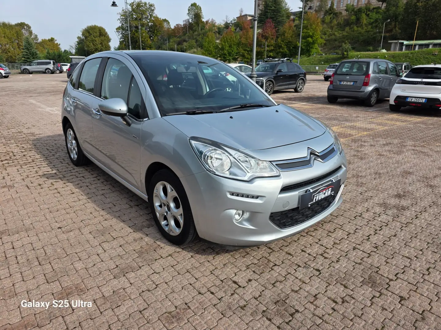 Citroen C3 C3 PureTech 82 Exclusive Plateado - 1