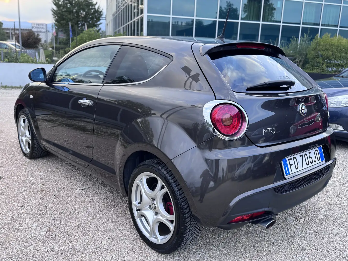 Alfa Romeo MiTo 1.4 Benzina 78cv - Sport Pack Euro 6b Neopatentati Gris - 2