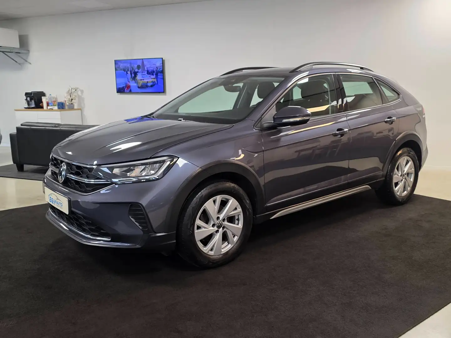 Volkswagen Taigo 1.0 TSI OPF Move - PDC - Camera -Apple Carplay Grijs - 2