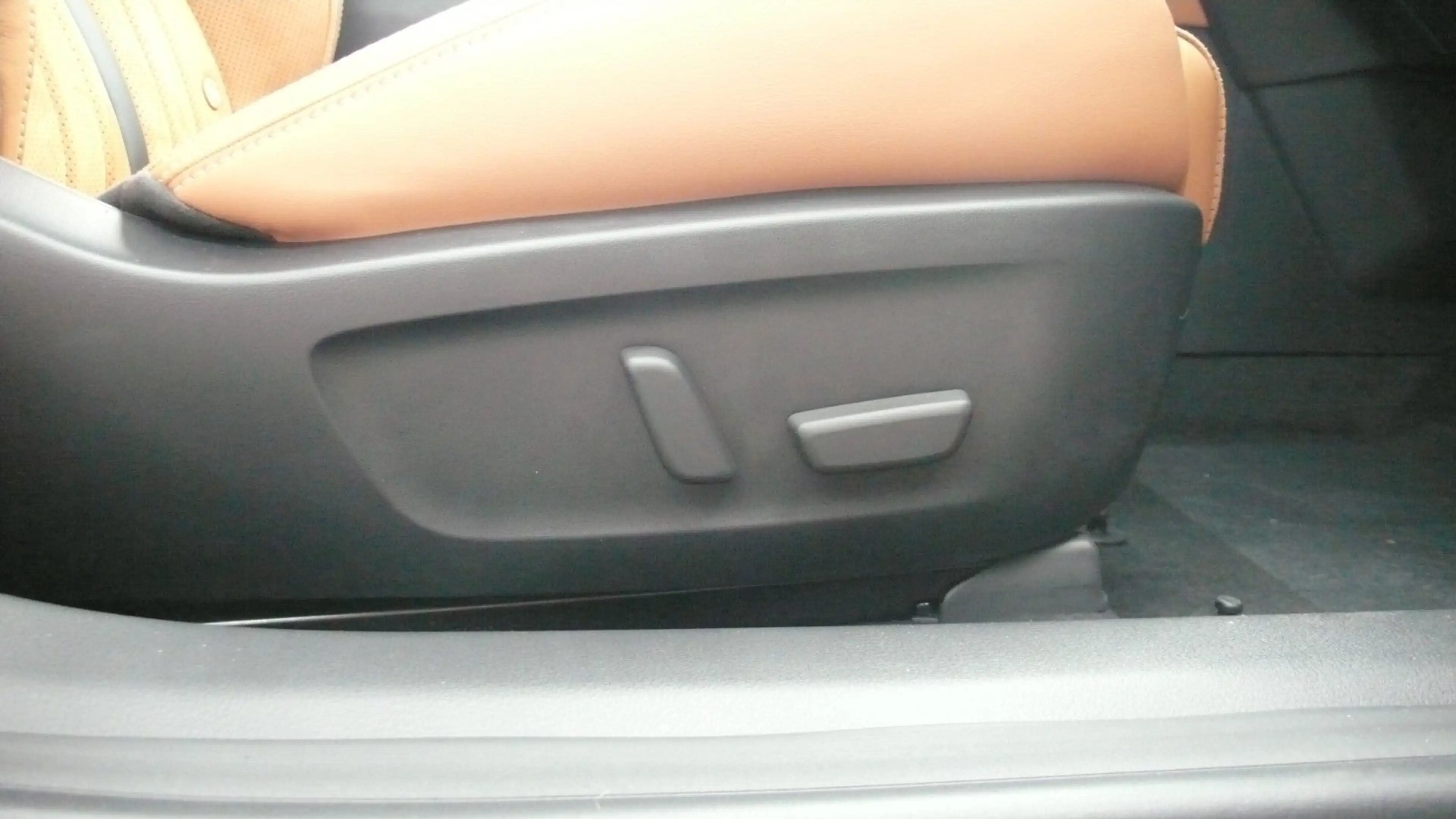 Mazda 6e EV 245ps Takumi Plus Long Range — photo 12