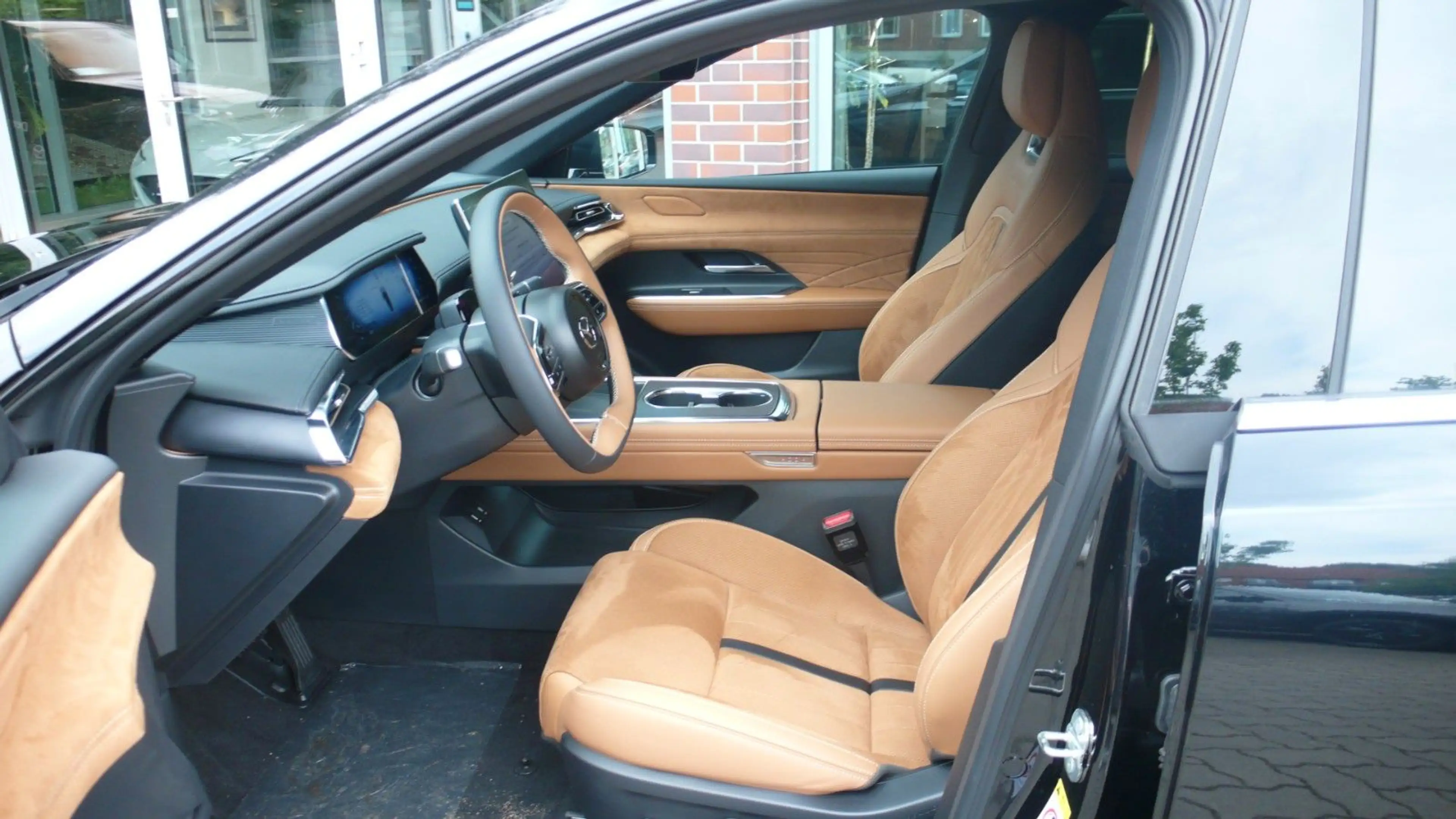 Mazda 6e EV 245ps Takumi Plus Long Range — photo 15