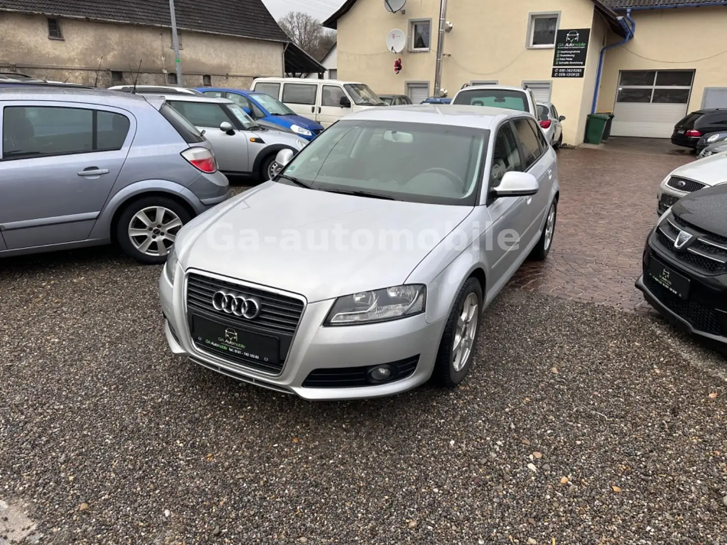 Audi A3 1.8 TFSI ** Sehr gepflegt **Serviceheft ** Silver - 1
