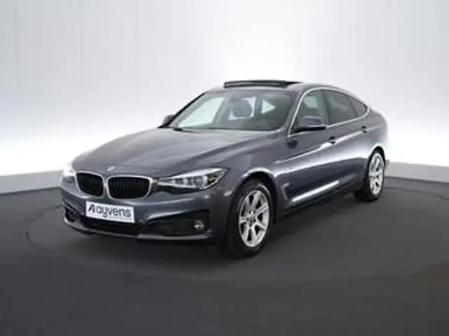 BMW 318 3 Series GT dA Business LEDER/CUIR LED GPS PDC Pan