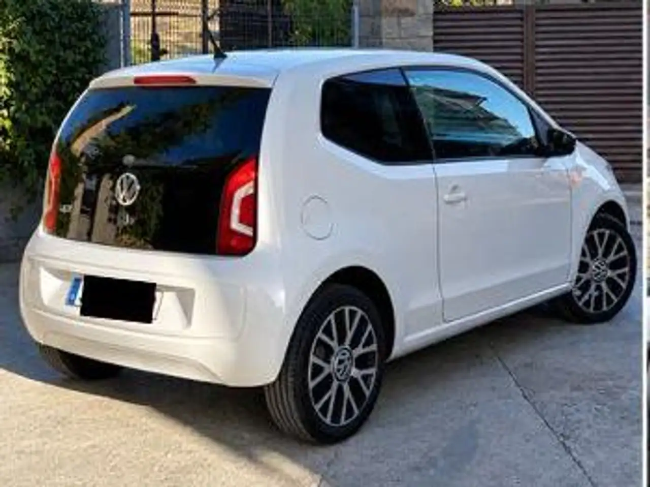 Volkswagen up! Up! 1.0 Fender up! Fender up! — Galería del vehículo 3