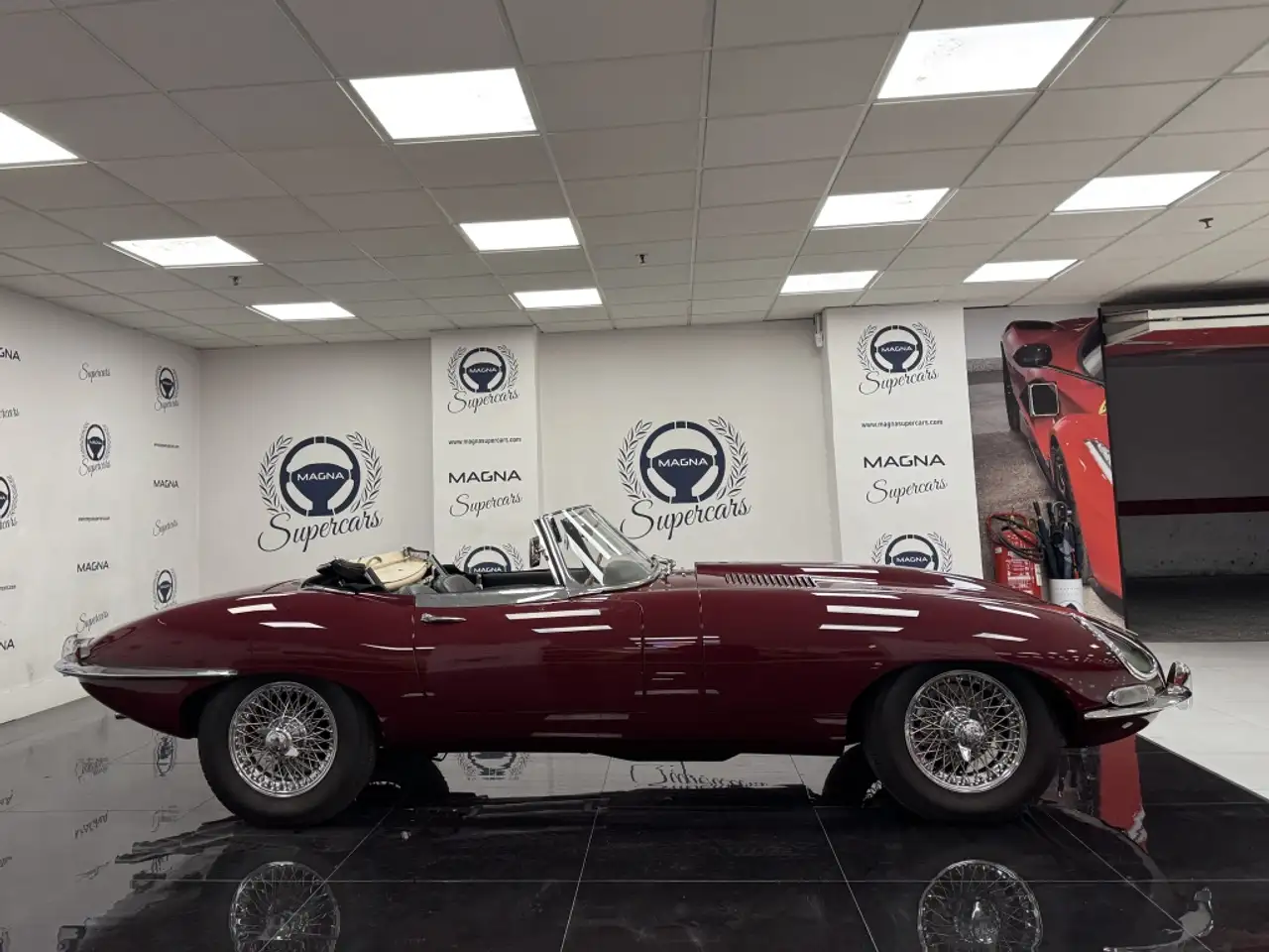 Jaguar E-Type 4.2 S1 Roadster, foto 2
