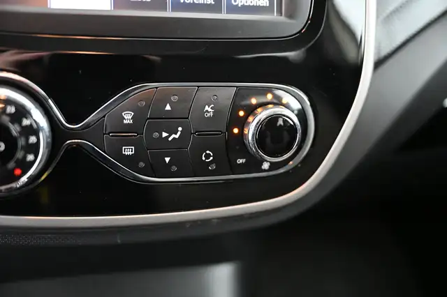 Renault Captur view 26