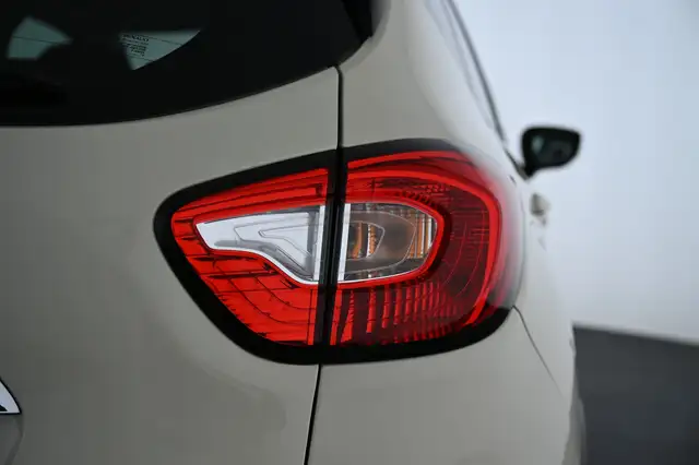 Renault Captur view 14