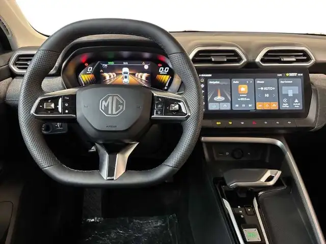 MG ZS view 14