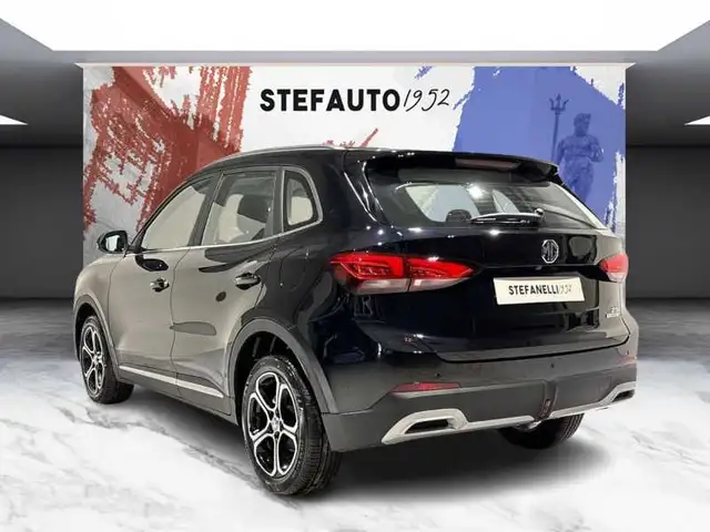 MG ZS view 5