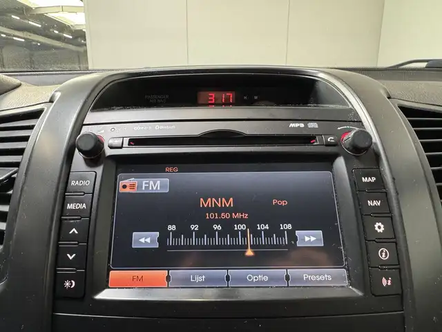 Kia Sorento view 15
