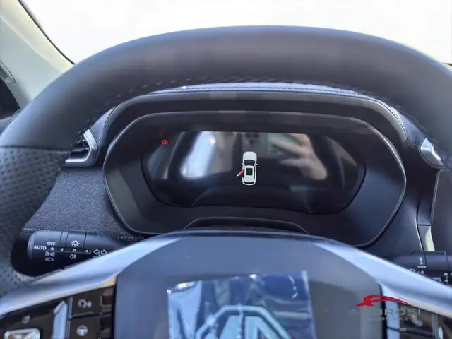 MG MG ZS view 11