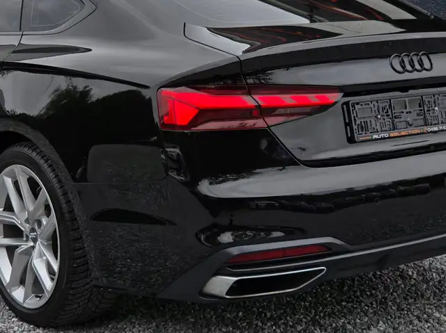 Audi A5 view 8