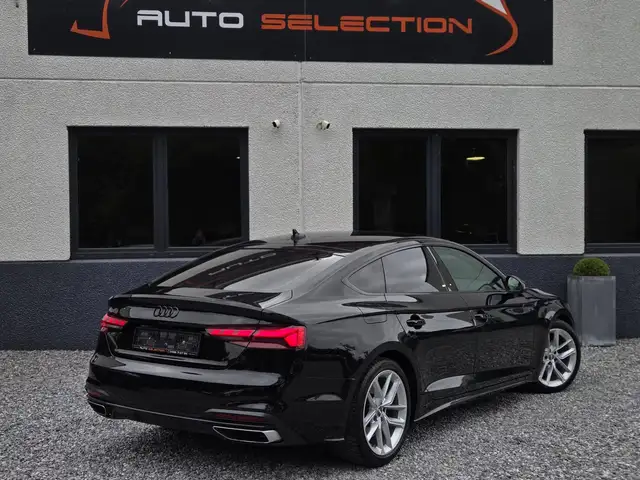 Audi A5 view 2