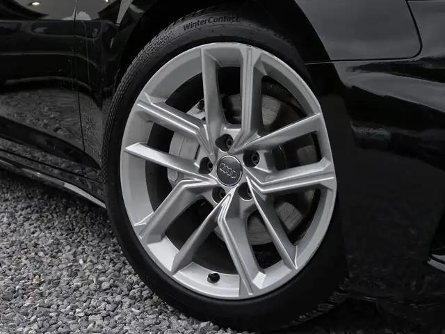 Audi A5 view 6