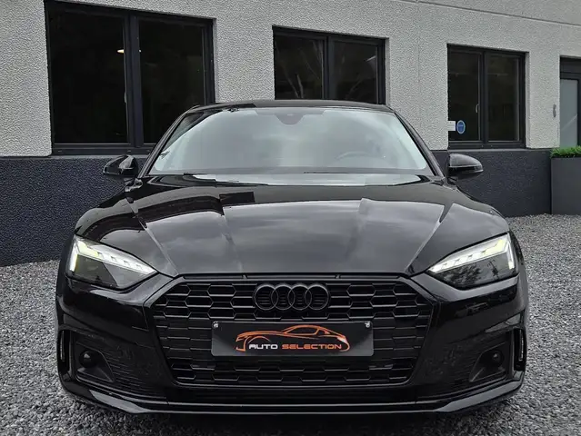 Audi A5 view 3