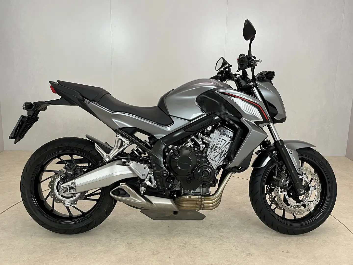Honda CB 650 F ABS Grijs - 1