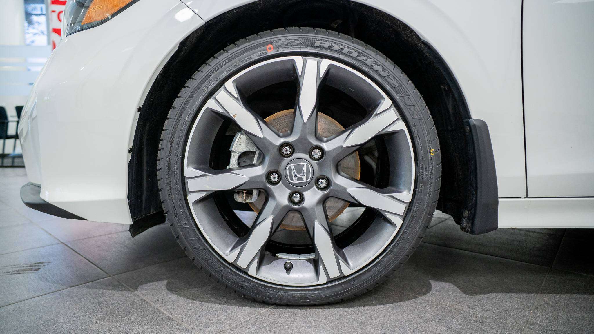 2025 Honda Civic Sport Touring Hybrid | Honda Certified — снимка 1