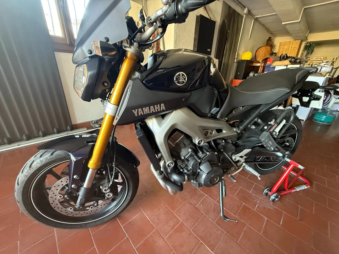 Yamaha MT-09 ABS Noir - 1