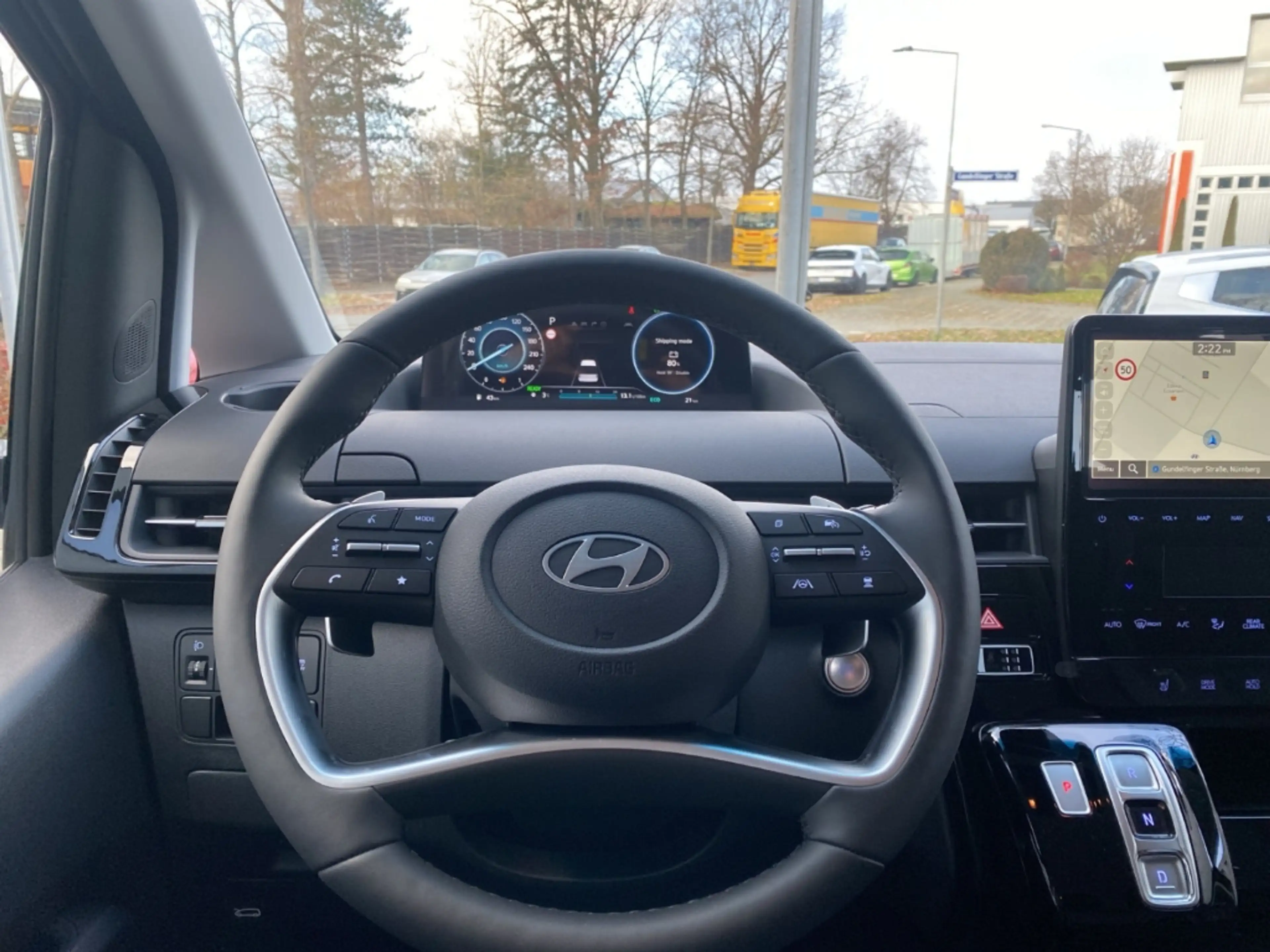 Hyundai STARIA Trend Hybrid 2WD 9-Sitzer Navi LED ACC — photo 12