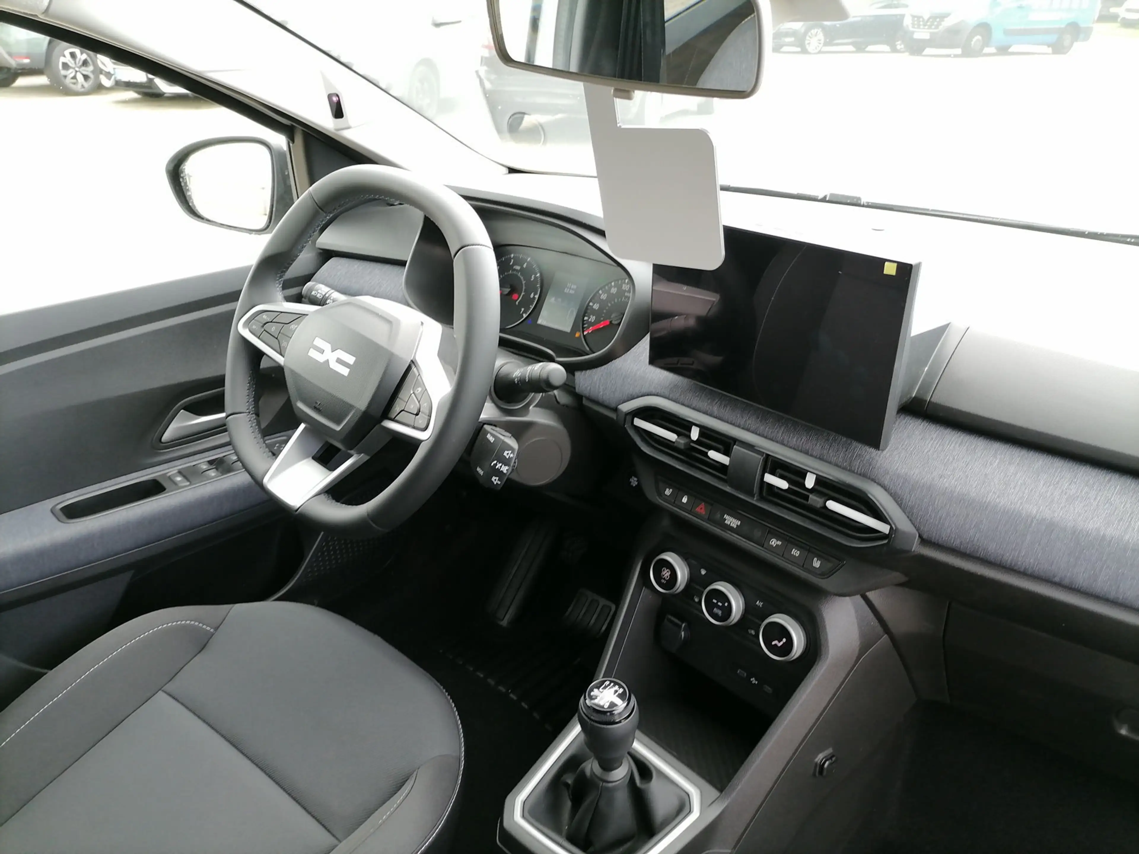 Dacia Jogger Expression 1.0 TCe 110 — photo 13