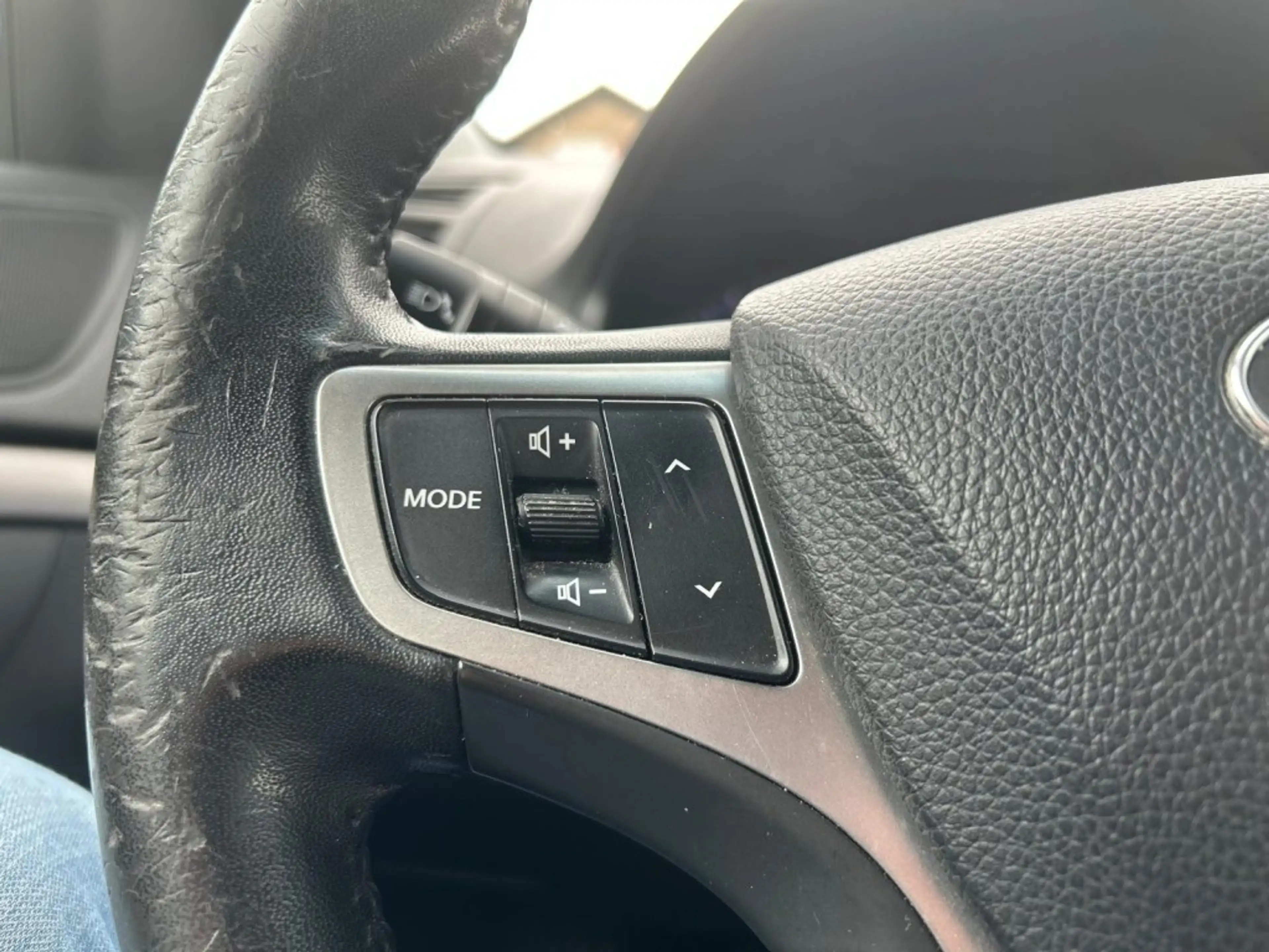 Hyundai i40 2.0 GDI I-VISION, LED, Cruise, Navi, Camera — photo 14