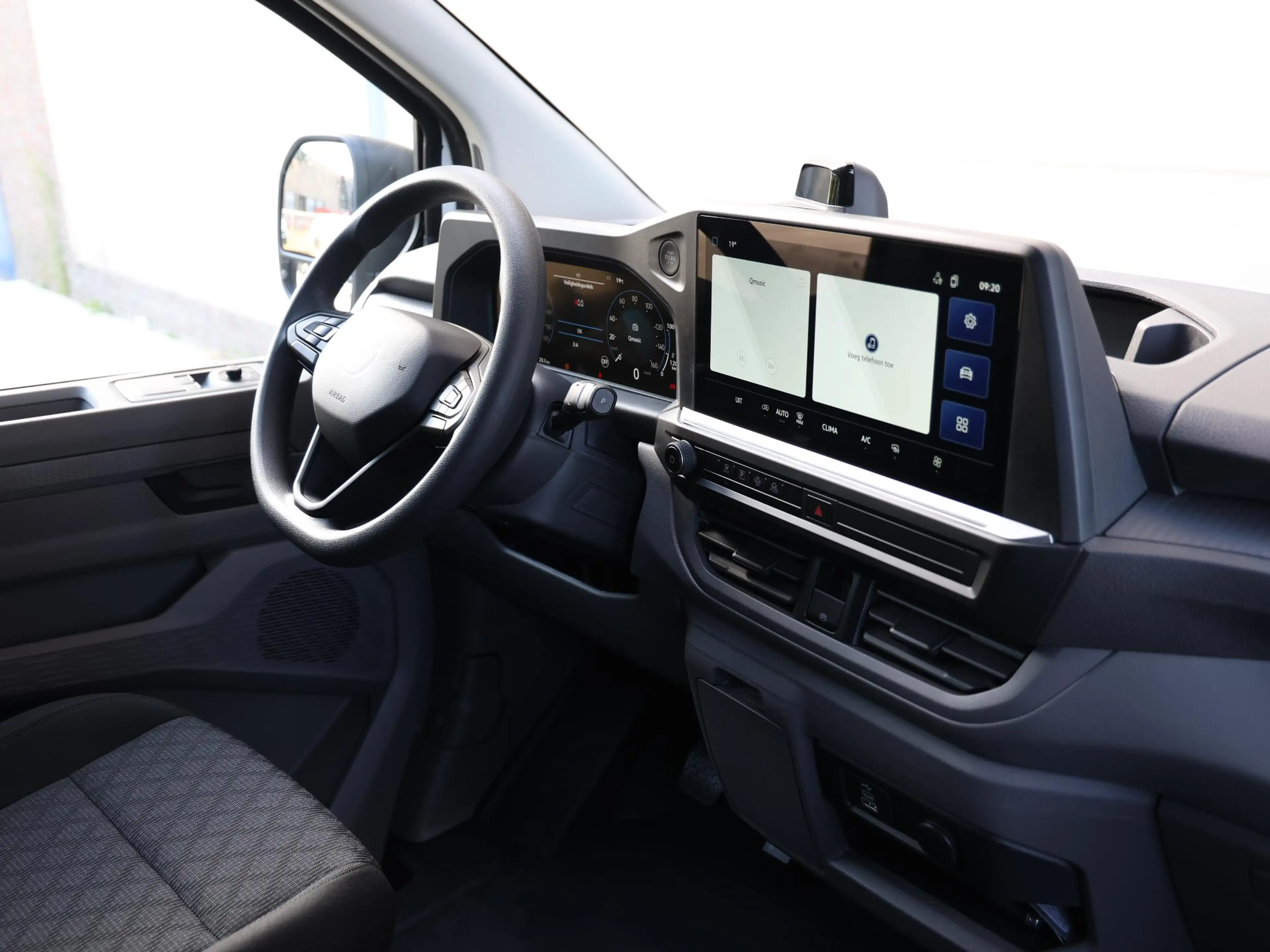 Volkswagen Transporter e-Transporter L1 71 kWh 136PK | Achterdeuren | Nav — photo 7