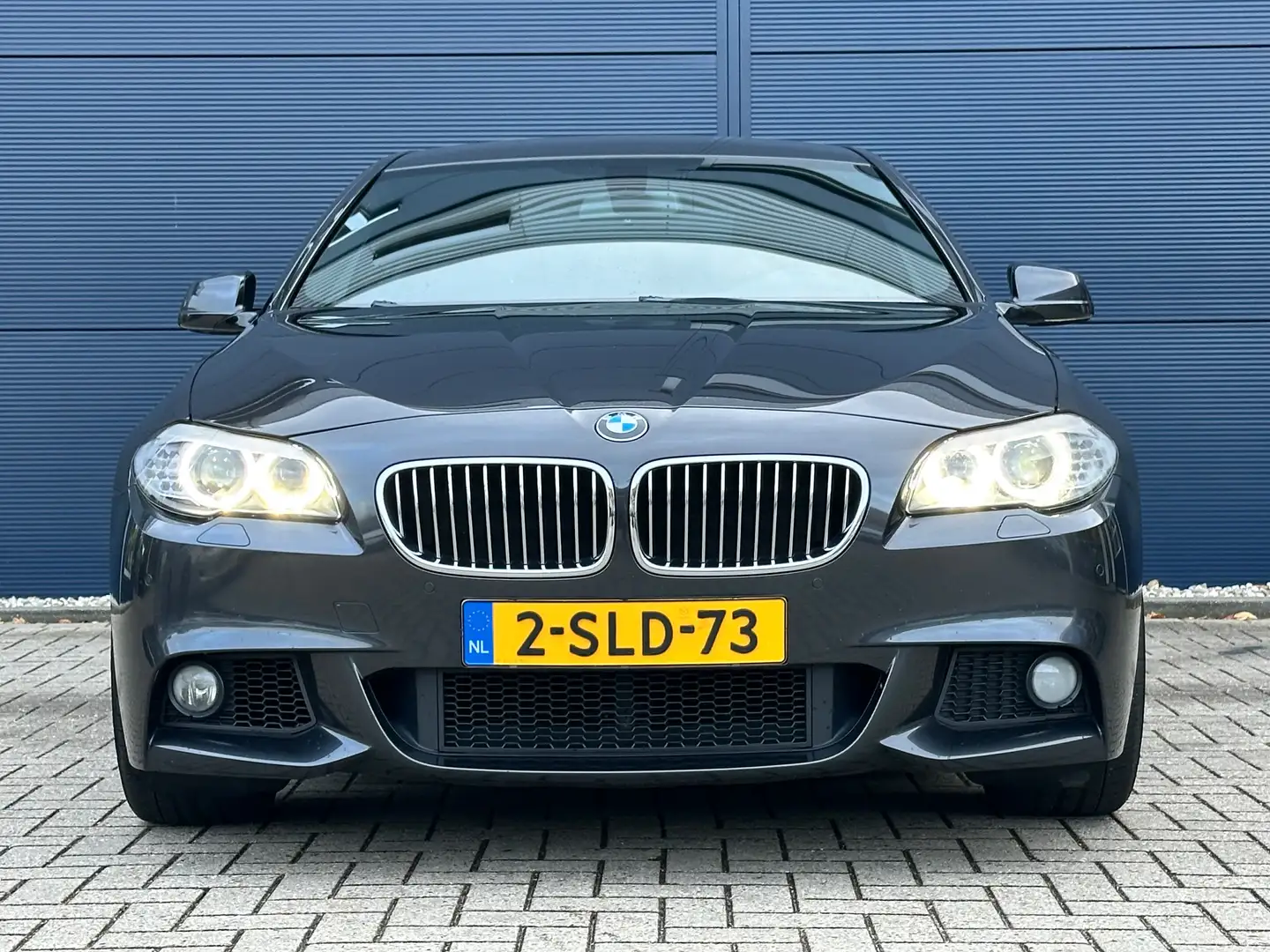 BMW 520 520i Executive M Sp. | Nieuwe kettingset & turbo Grijs - 2