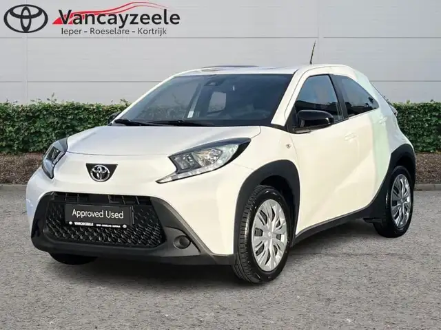 Toyota Aygo X play+cam+dab+carplay+androidauto