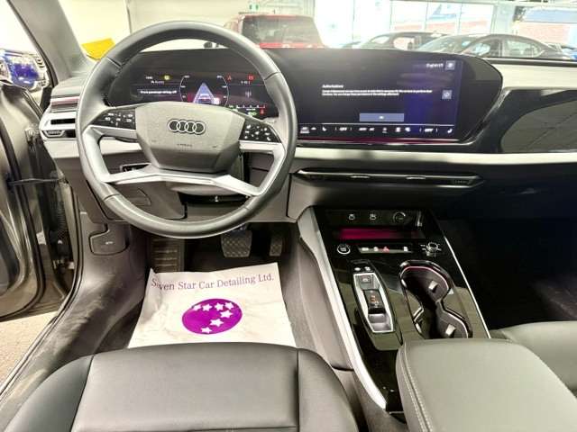 2025 Audi A5 Progressiv 2.0 TFSI quattro thumb 12