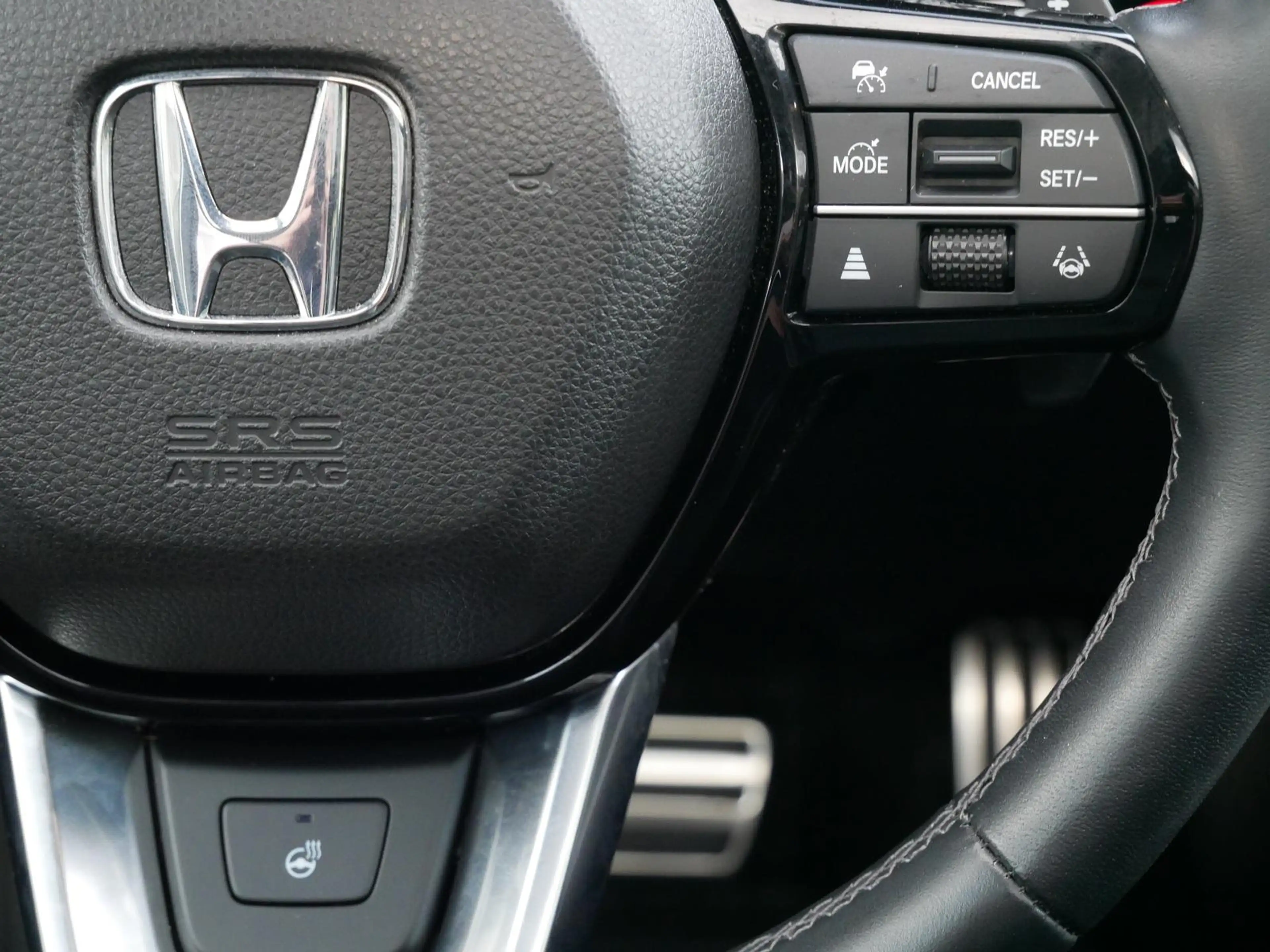 Honda CR-V 20. e:PHEV Advance Tech 2WD Pano Kamerea — photo 14