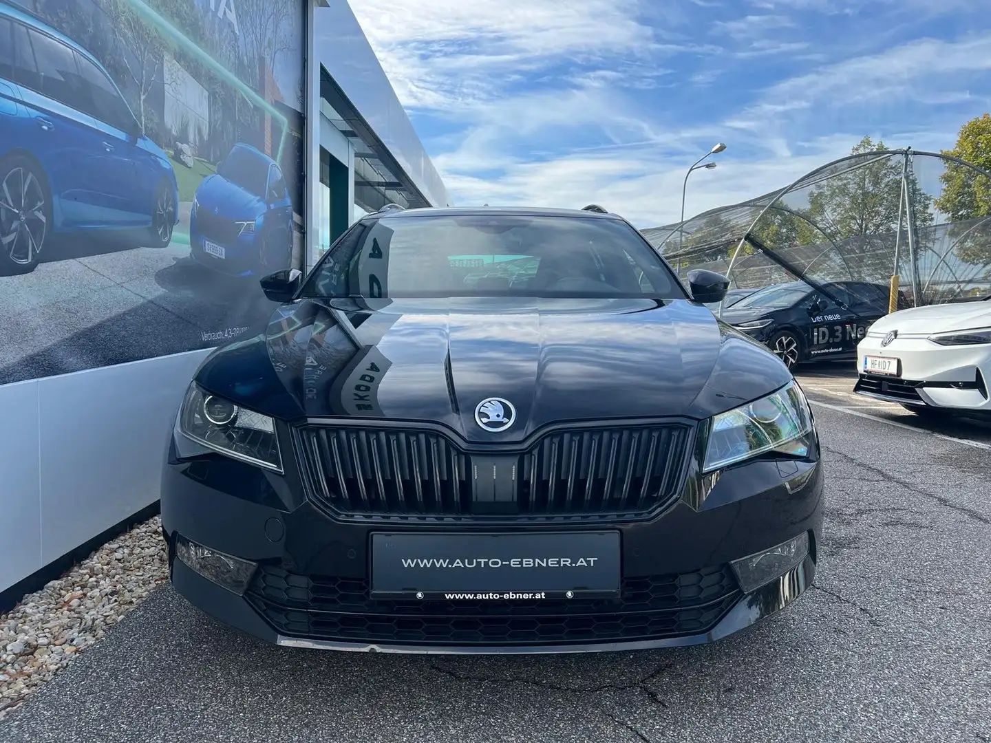 Skoda Superb SportLine TDI DSG Schwarz - 2