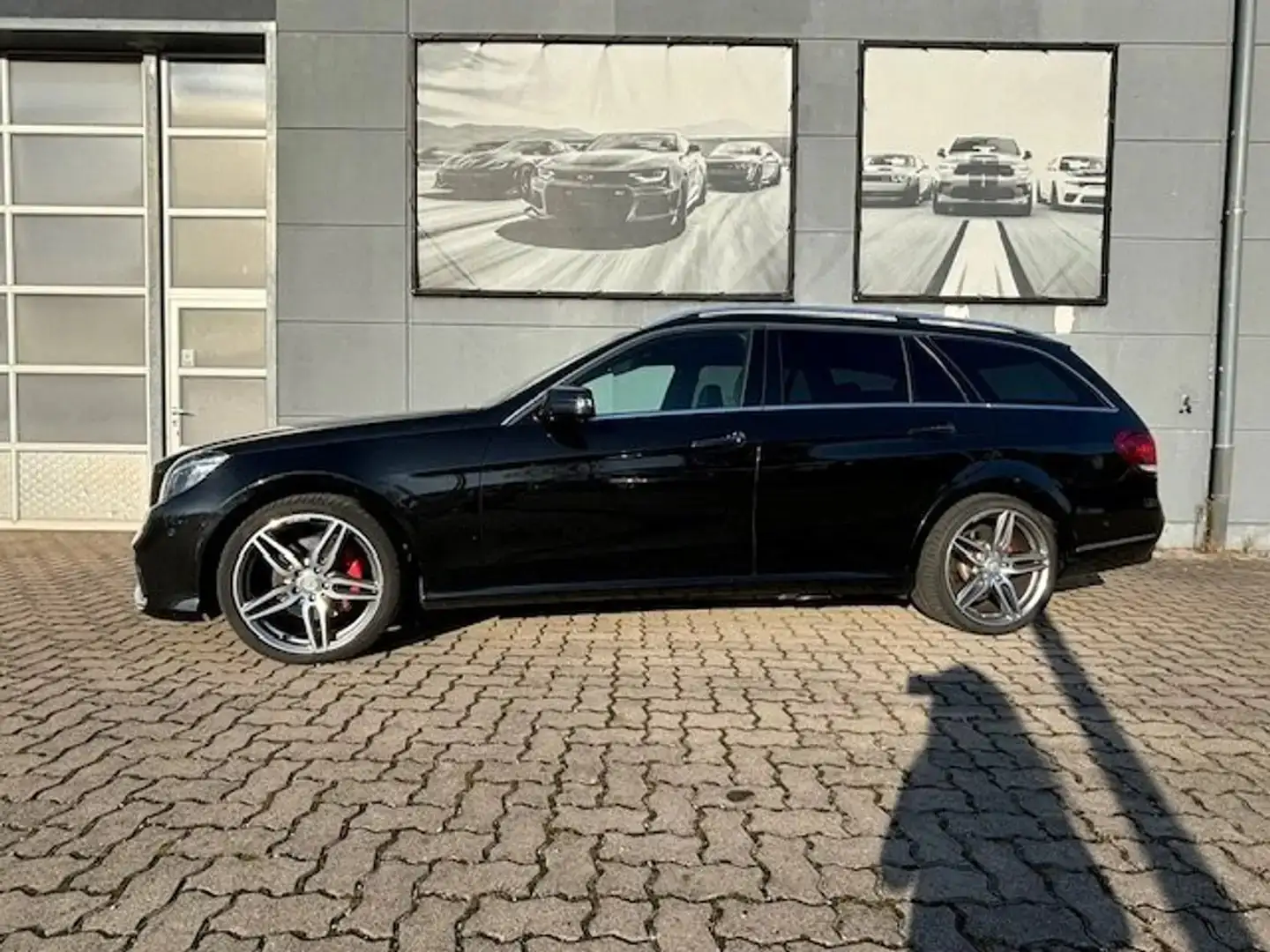 Mercedes-Benz E 350 E 350 BlueTec 4Matic Avantgarde AMG Paket Schwarz - 2