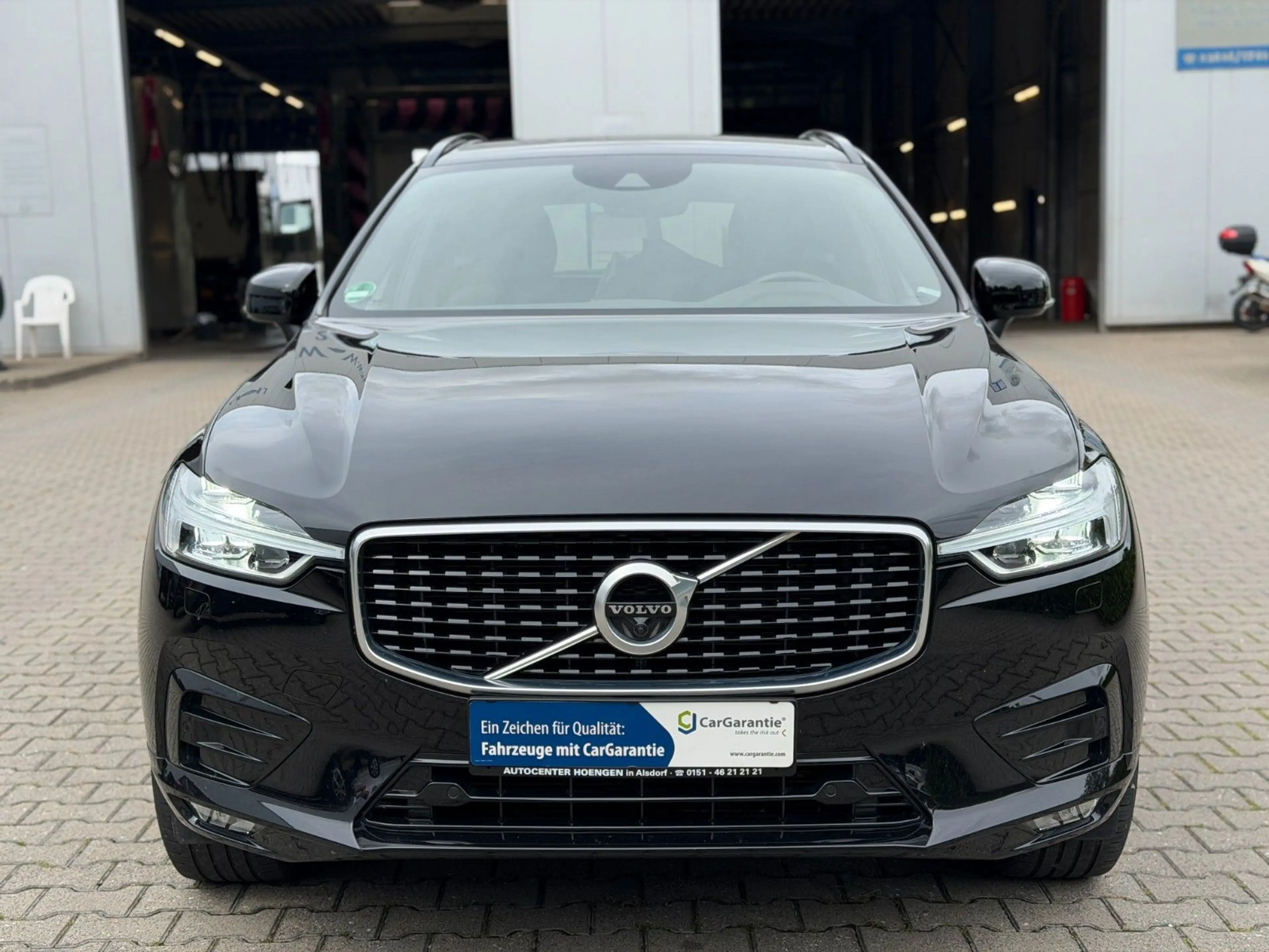Volvo XC60 R Design AWD Garantie*1.Hand*Abst.Tempomat — photo 4