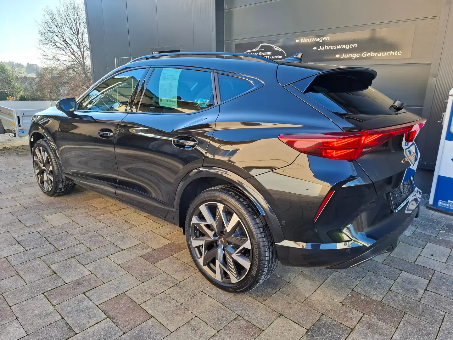 CUPRA Formentor DSG/AHK/19 Zoll/Navi/2xCam/ACC/eHeck/Totwinkel/SH Schwarz - 2