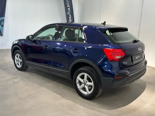 Audi Q2 view 6