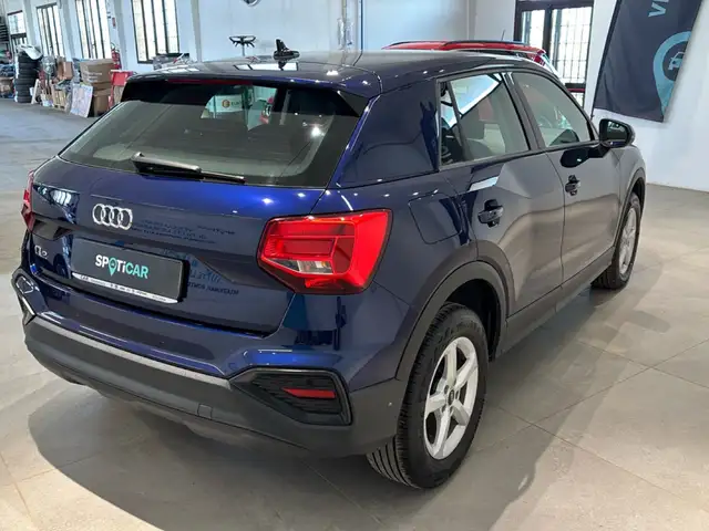 Audi Q2 view 4