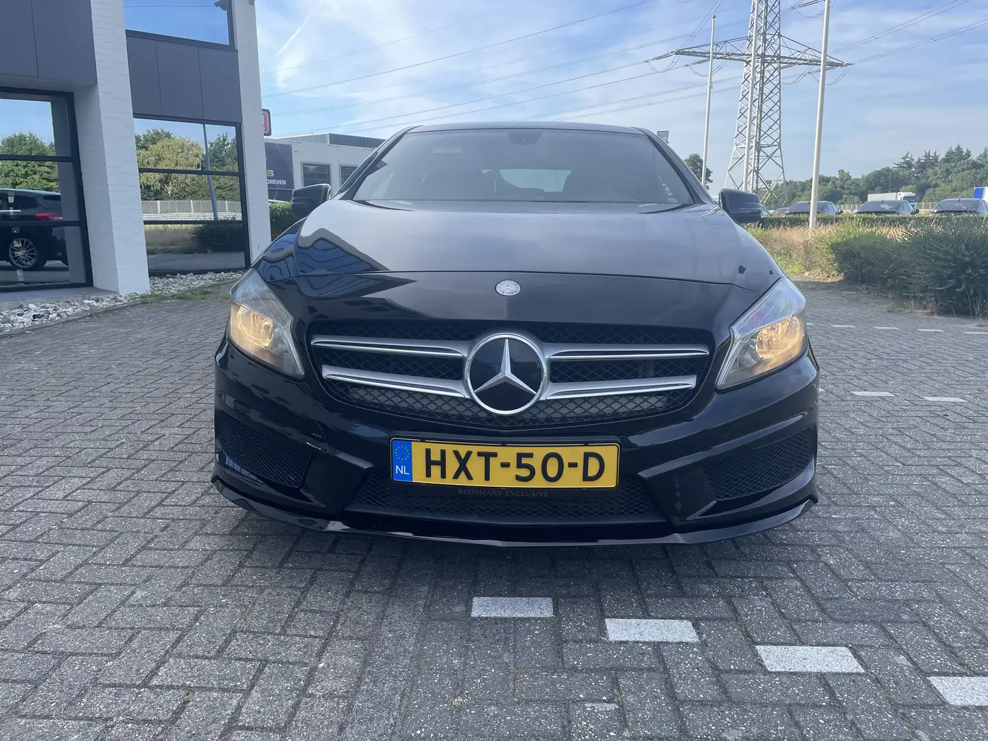 Mercedes-Benz A 220 mercedes-benz a klasse a220 4Matic 7G-DCT AMG Line - 2