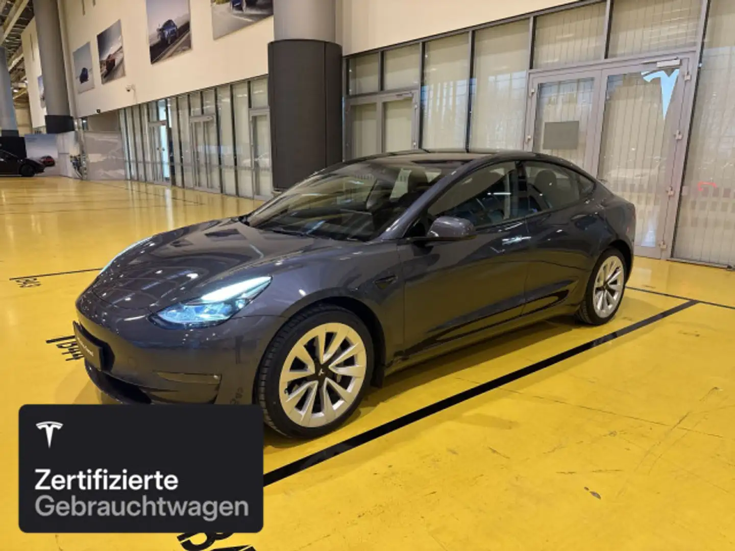 Tesla Model 3 Long Range AWD Silber - 2