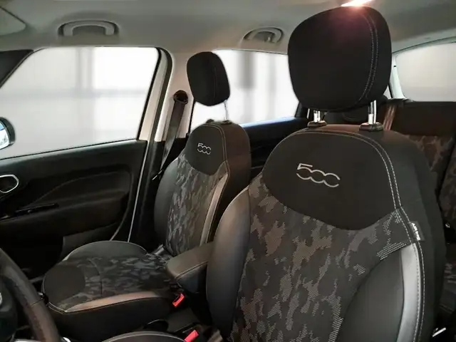 Fiat 500l view 9