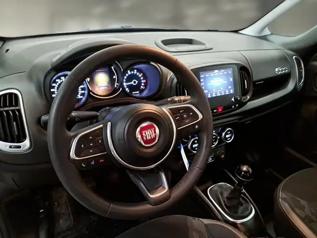 Fiat 500l view 7